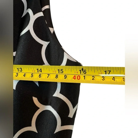 Pink Tartan women’s Cocktail or Wedding Dress size 6 with pockets - Picture 8 of 11